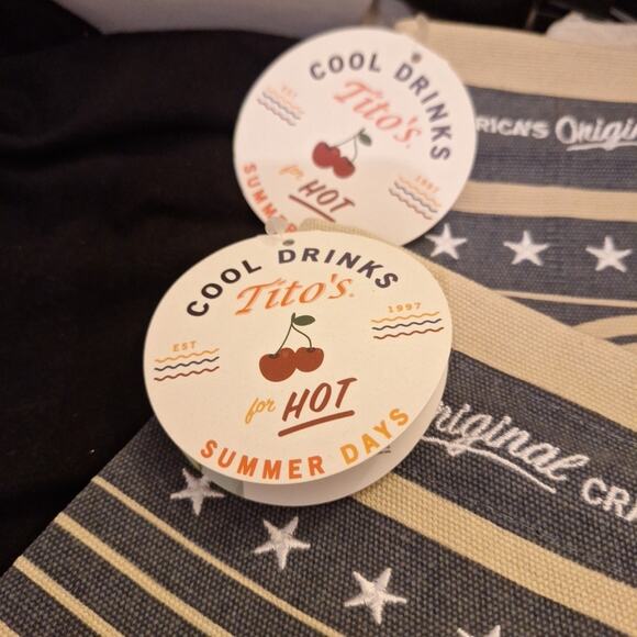 3 Limited Edition Tito's Vodka American Flag Logo Canvas Bags Bottle Covers - Picture 3 of 3